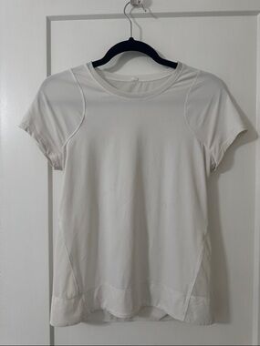Women’s White Short-Sleeve lululemon top